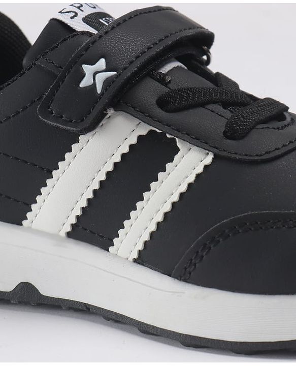 Cute Walk by Babyhug Velcro Closure Solid Sneaker Shoes - Black