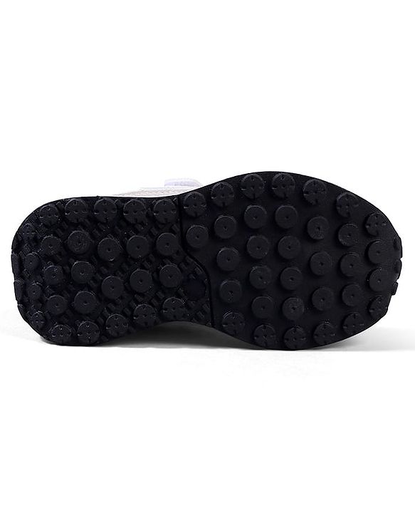 Cute Walk by Babyhug Velcro Closure Solid Sneaker Shoes - Black