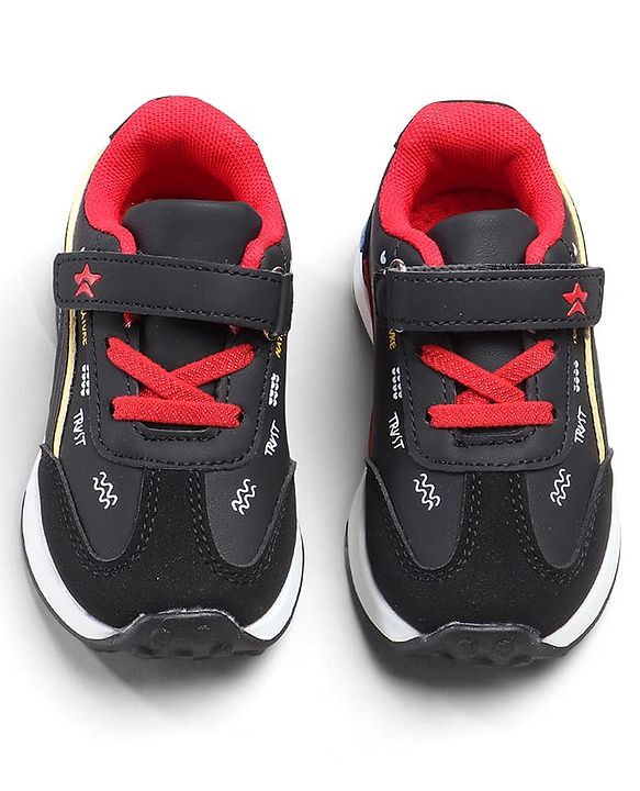 Cute Walk by Babyhug Velcro Closure Hearts Printed Sneaker Shoes - White