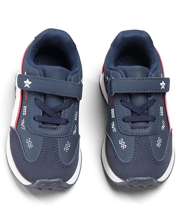 Cute Walk by Babyhug Velcro Closure Hearts Printed Sneaker Shoes - White