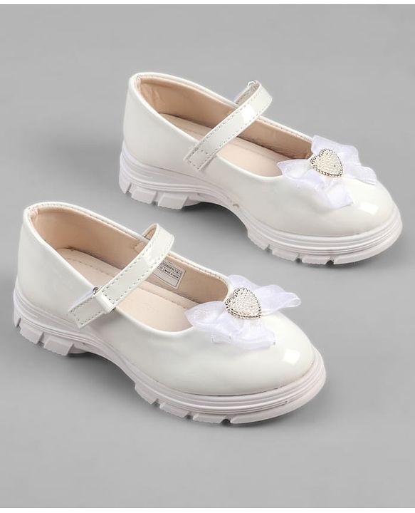 Pine Kids Velcro Closure Ballerina With Bow & Hearts Applique - White