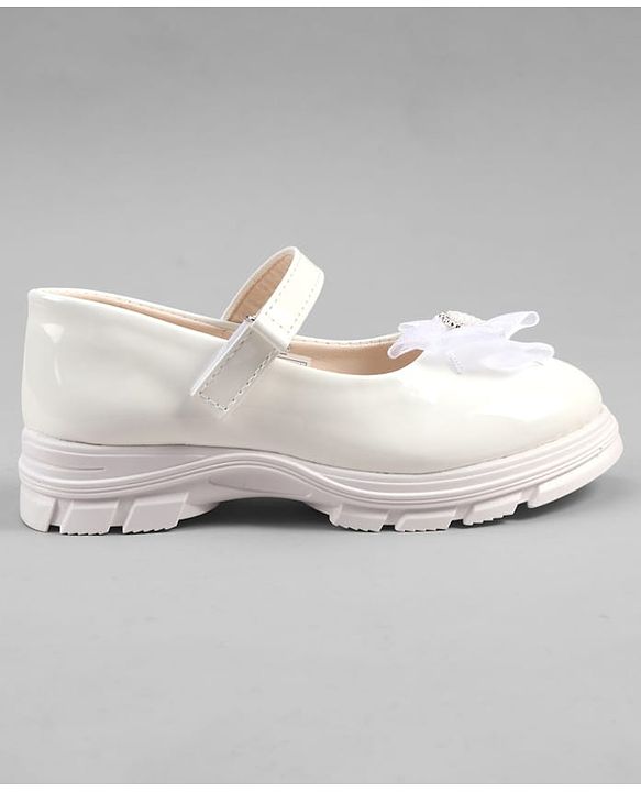 Pine Kids Velcro Closure Ballerina With Bow & Hearts Applique - White