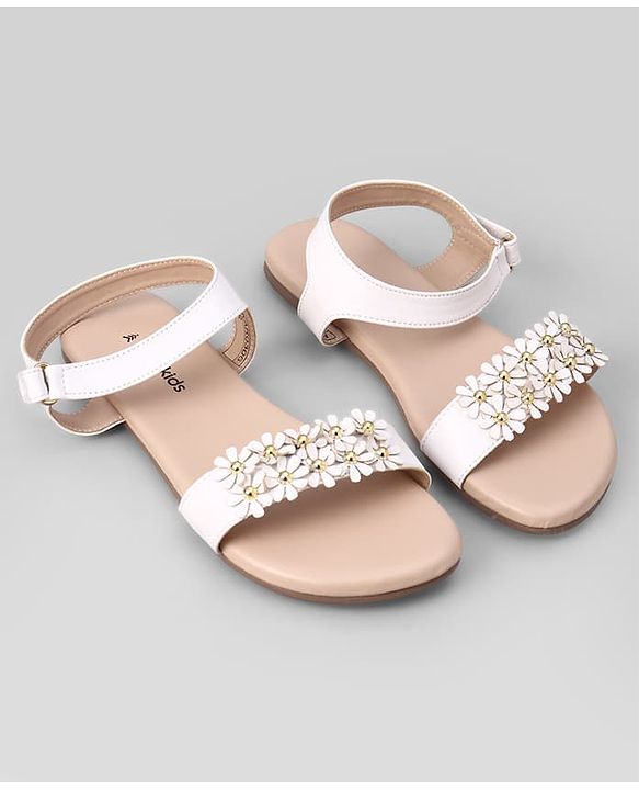 Pine Kids Velcro Closure Sandals With Floral Detailing - White