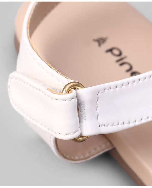 Pine Kids Velcro Closure Sandals With Floral Detailing - White