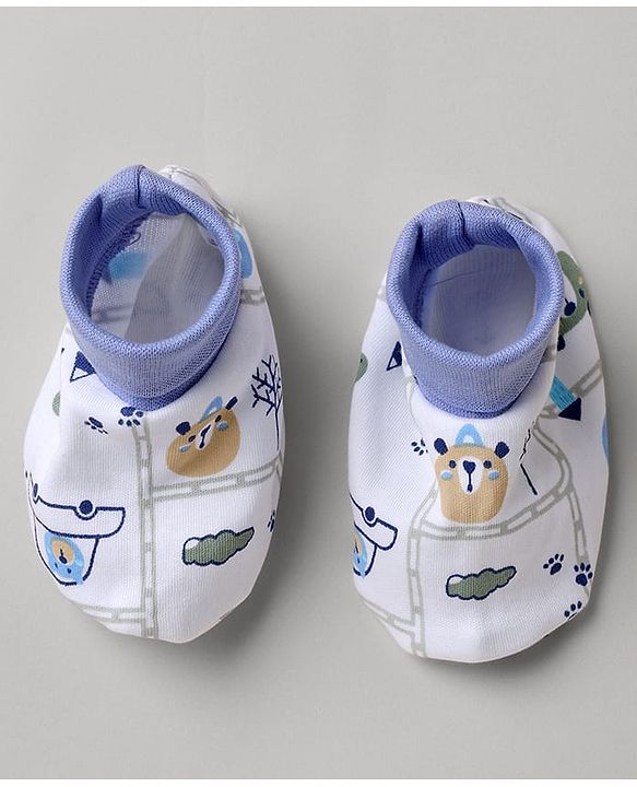 Babyhug 100% Cotton Interlock Knit Mittens & Booties with Animal Vehicle Print - White