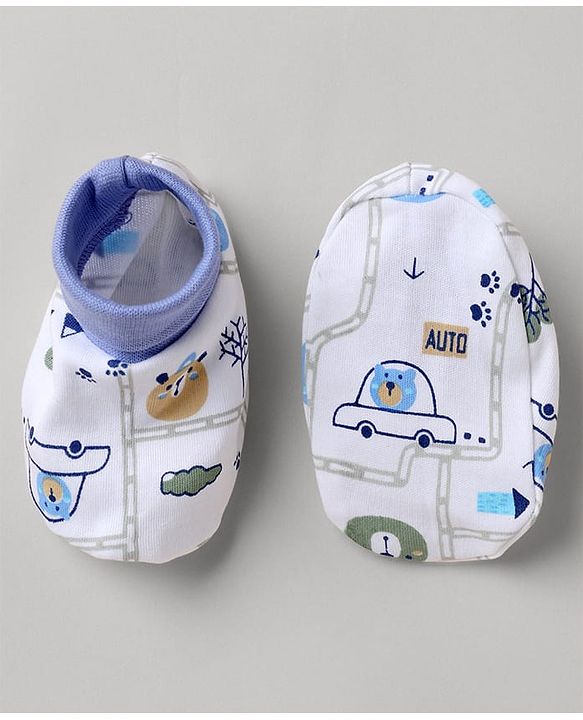 Babyhug 100% Cotton Interlock Knit Mittens & Booties with Animal Vehicle Print - White