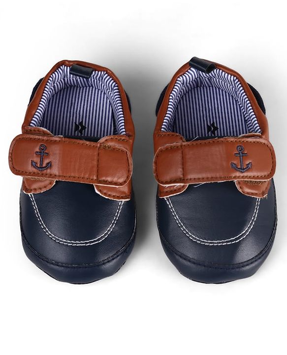 Cute Walk by Babyhug Velcro Closure Nautical Theme Embroidered Booties - Navy Blue