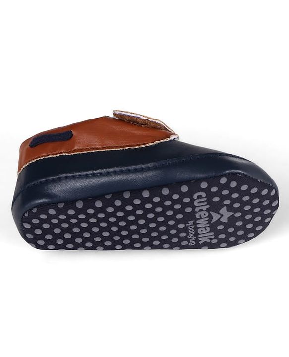 Cute Walk by Babyhug Velcro Closure Nautical Theme Embroidered Booties - Navy Blue
