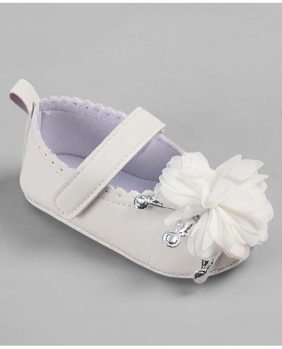 Cute Walk by Babyhug Velcro Closure Booties With Floral Applique - White