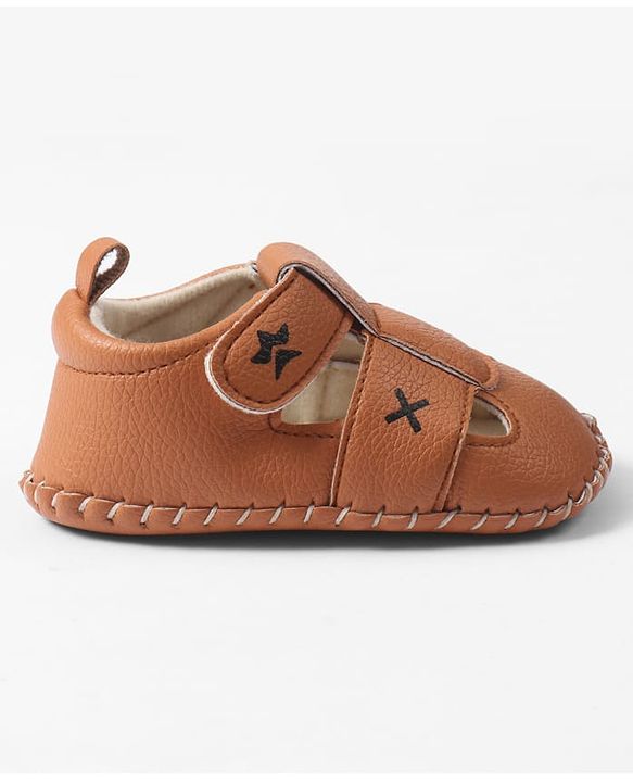 Cute Walk by Babyhug Velcro Closure Booties - Brown