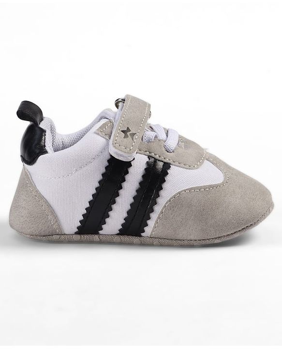 Cute Walk by Babyhug Velcro Closure Striped Booties - Grey
