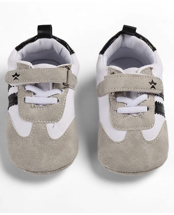 Cute Walk by Babyhug Velcro Closure Striped Booties - Grey