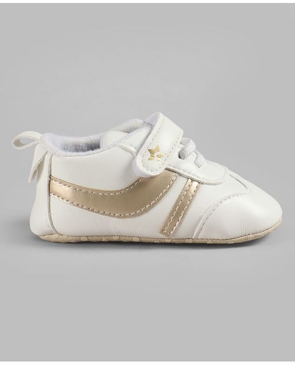 Cute Walk by Babyhug Velcro Closure Solid Booties - Golden