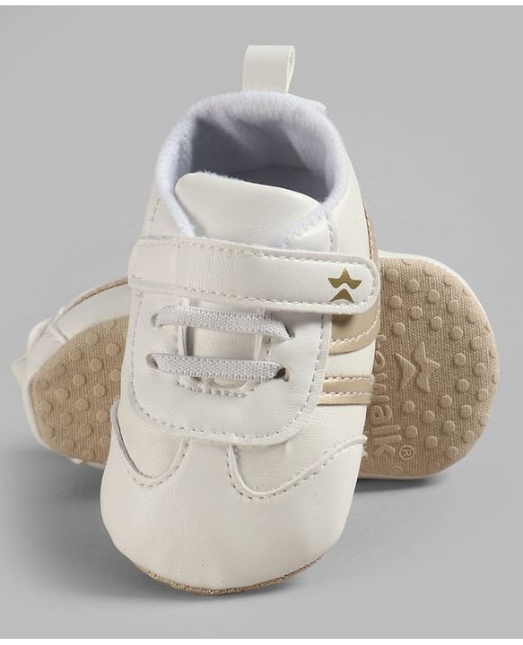 Cute Walk by Babyhug Velcro Closure Solid Booties - Golden