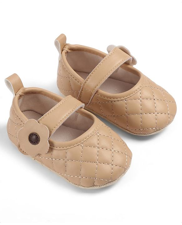Cute Walk by Babyhug Velcro Closure Embroidered Booties With Floral Applique - Pink