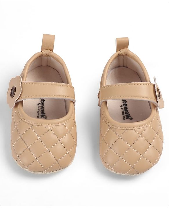 Cute Walk by Babyhug Velcro Closure Embroidered Booties With Floral Applique - Pink