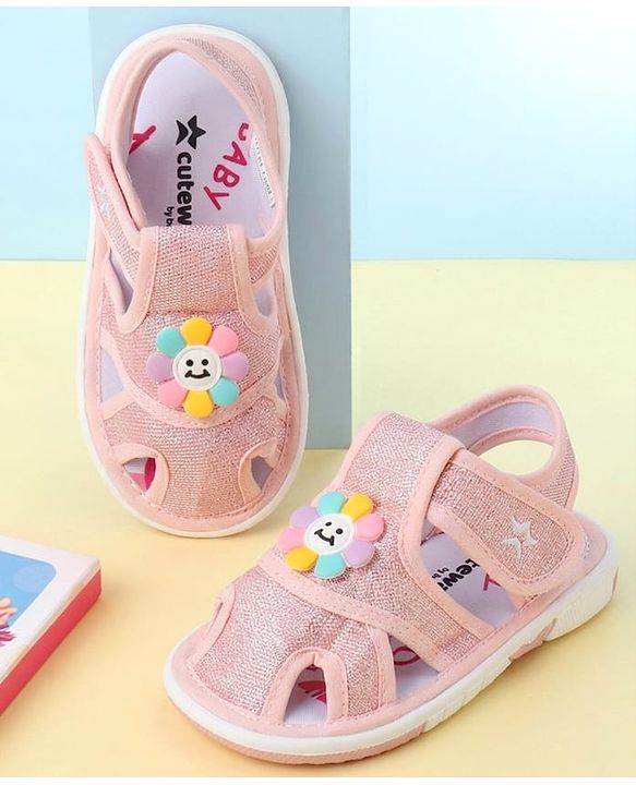 Cute Walk by Babyhug Velcro Closure Sandals With Floral Applique - Pink