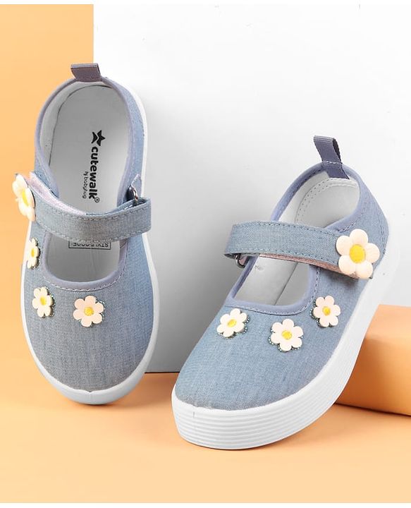 Cute Walk by Babyhug Velcro Closure Casual shoes With Floral Applique - Blue