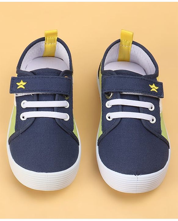 Cute Walk by Babyhug Velcro Closure Solid Casual Shoes - Blue
