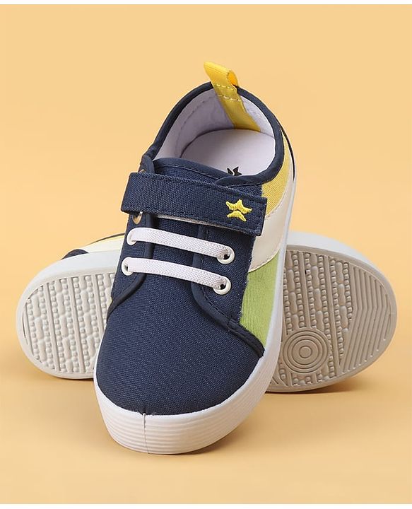 Cute Walk by Babyhug Velcro Closure Solid Casual Shoes - Blue