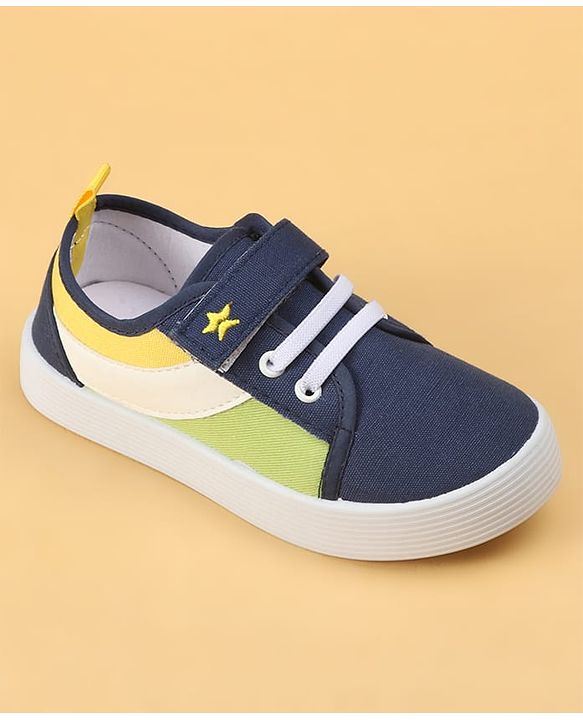 Cute Walk by Babyhug Velcro Closure Solid Casual Shoes - Blue