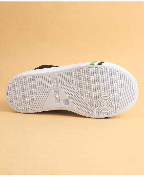Cute Walk by Babyhug Lace Up Solid Casual Shoes - Black