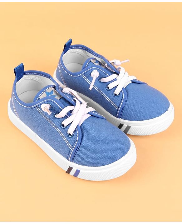 Cute Walk by Babyhug Lace Up Solid Casual Shoes - Black