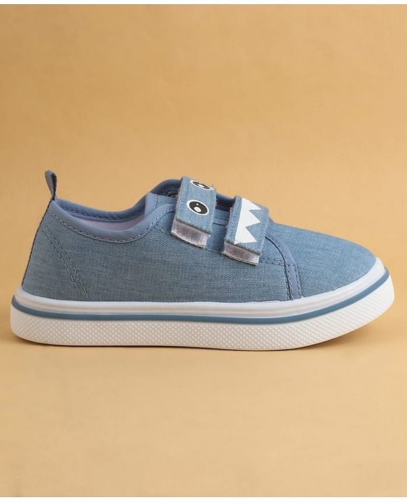 Cute Walk by Babyhug Velcro Closure Printed Casual Shoes - Blue
