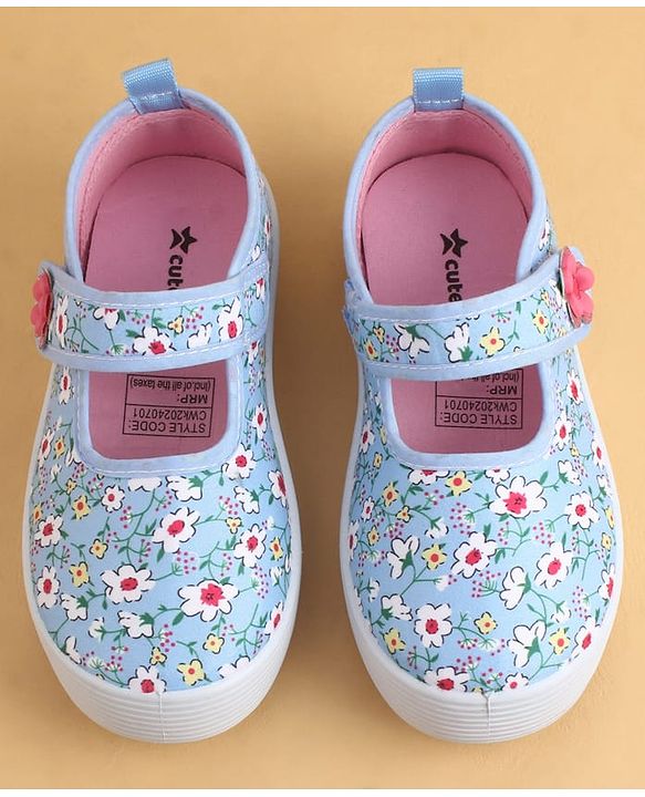 Cute Walk by Babyhug Velcro Closure Casual Shoes with Floral Print - Blue