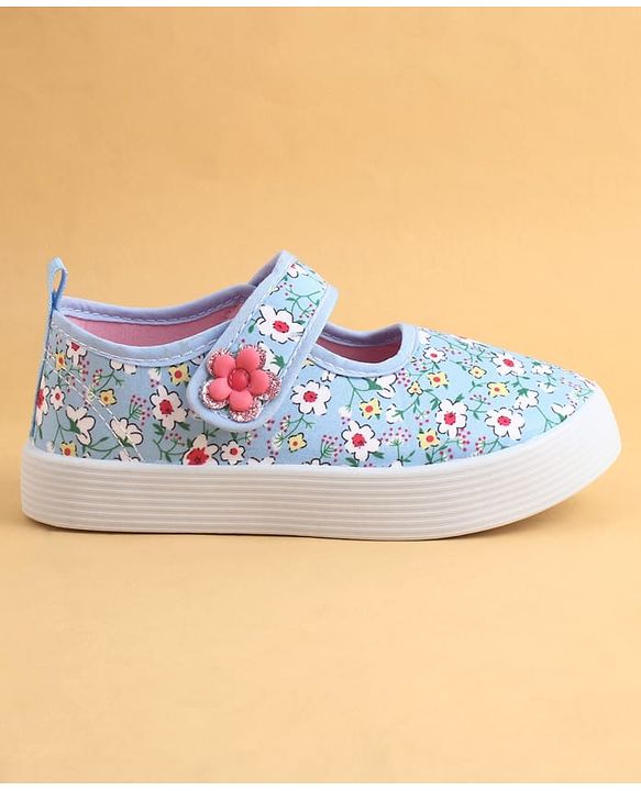 Cute Walk by Babyhug Velcro Closure Casual Shoes with Floral Print - Blue