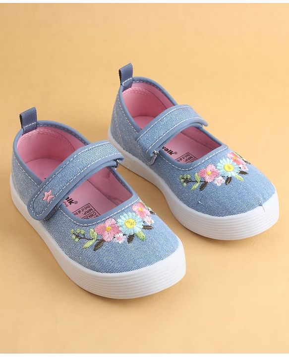Cute Walk by Babyhug Velcro Closure Casual Shoes with Floral Embroidery - Blue