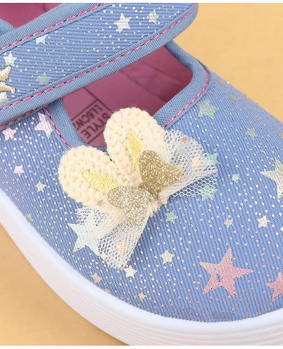Cute Walk by Babyhug Velcro Closure Casual Shoes with Star Print & Bow Applique - Blue