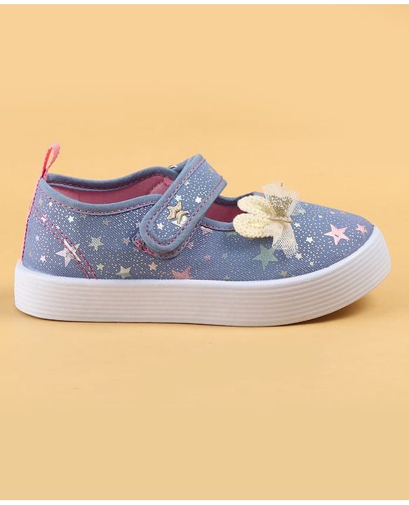 Cute Walk by Babyhug Velcro Closure Casual Shoes with Star Print & Bow Applique - Blue