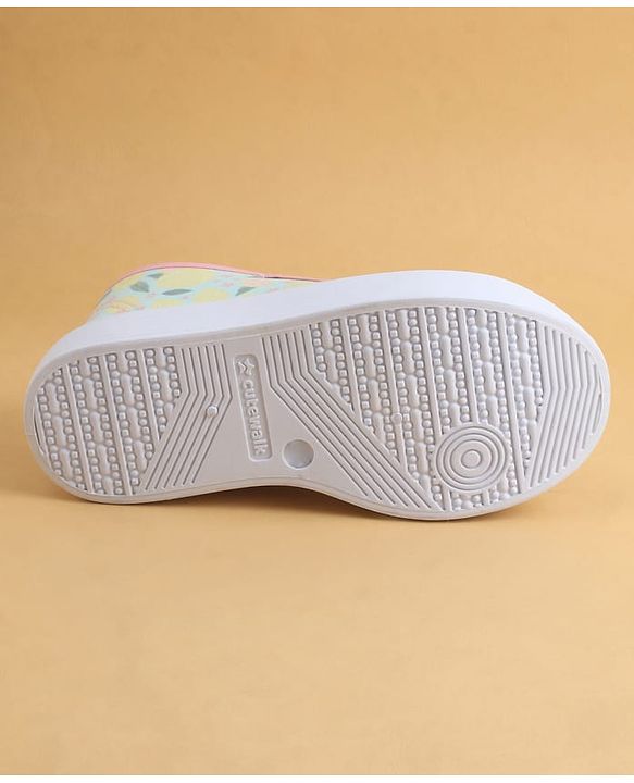 Cute Walk by Babyhug Slip On Casual Shoes with Floral Print & Bow Applique - Green