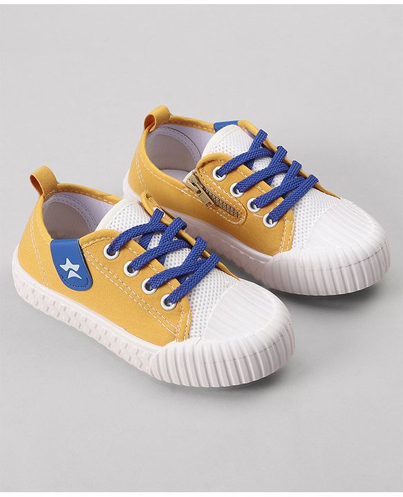 Cute Walk by Babyhug Lace Up Solid Casual Shoes - Dark Green