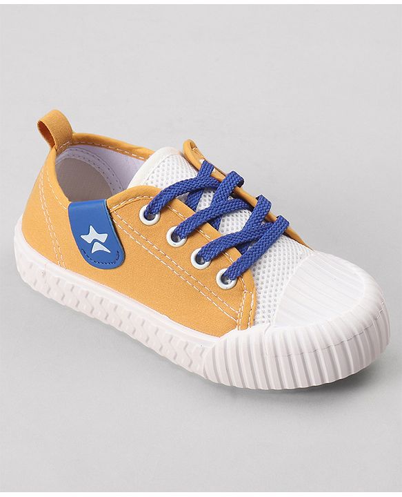 Cute Walk by Babyhug Lace Up Solid Casual Shoes - Dark Green