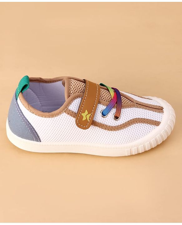 Cute Walk by Babyhug Velcro Closure Casual Shoes With Star Print - Pink