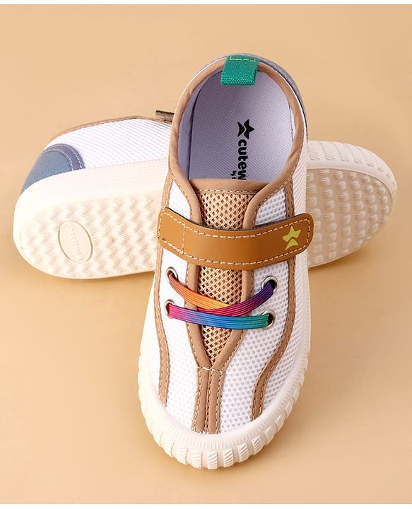 Cute Walk by Babyhug Velcro Closure Casual Shoes With Star Print - Pink