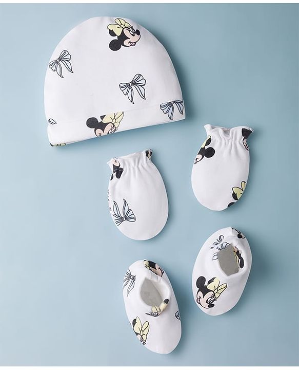 Babyhug Disney Interlock Knit Cap, Mitten & Booties Set With Minnie Mouse Graphics White - Diameter 15 cm