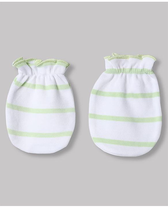 Babyhug 100% Cotton Interlock Knit Full Sleeves Animal Printed Onesies with Leggings & Cap Mittens and Booties - White