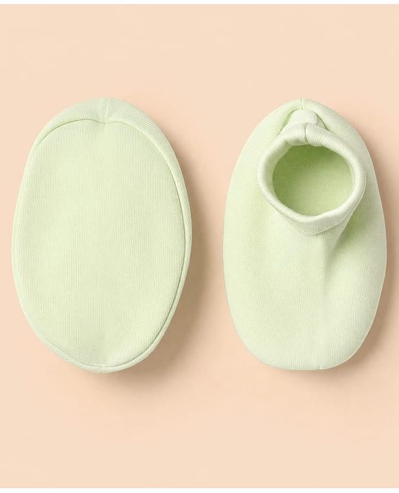 Babyhug 100% Cotton Interlock Knit Full Sleeves Fox Printed Onesies with Leggings & Cap Mittens and Booties - Light Green