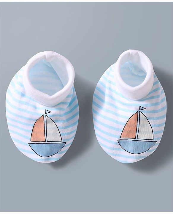 Babyhug 100% Cotton Interlock Knit Striped Mittens & Booties Set With Boat Print - White