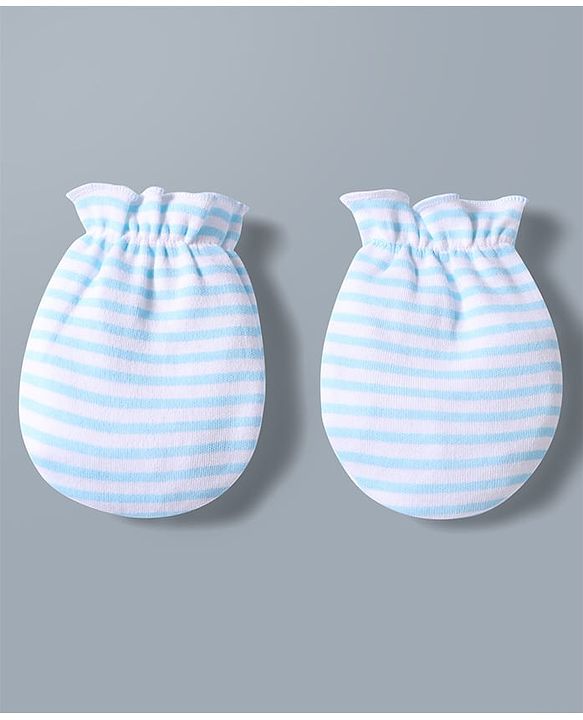 Babyhug 100% Cotton Interlock Knit Striped Mittens & Booties Set With Boat Print - White