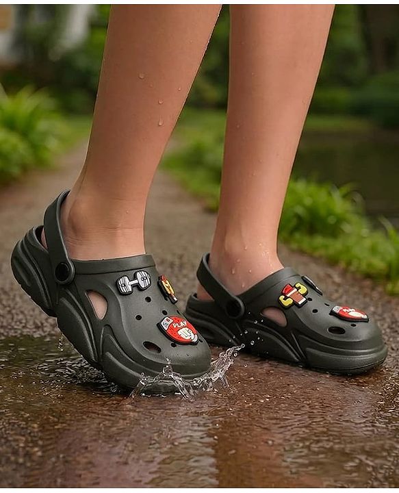 Pine Kids Backstrap Closure Clogs With Applique - Dark Green