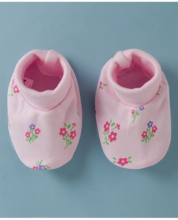 Babyhug 100% Cotton Interlock Knit Cap Mittens & Booties Set With Floral Print & Bow Applique Pink - Diameter 14