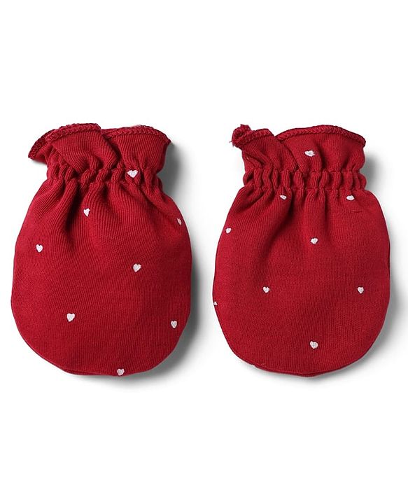 Babyhug 100% Cotton Interlock Knit Cap Mittens & Booties With Heart Design Maroon - Diameter 15 cm