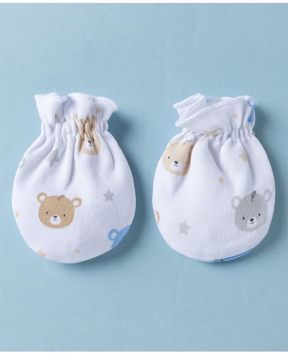 Babyhug 100% Cotton Interlock Knit Cap Mittens & Booties Set With Teddy Bear Print White -Diameter 10.5 cm