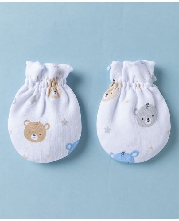 Babyhug 100% Cotton Interlock Knit Cap Mittens & Booties Set With Teddy Bear Print White -Diameter 10.5 cm