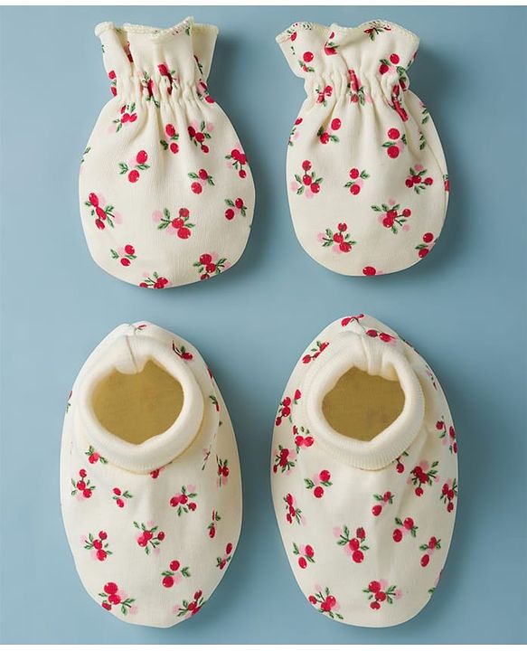 Babyhug 100% Cotton Interlock Knit Mittens & Booties Set With Cherry Print - Light Yellow