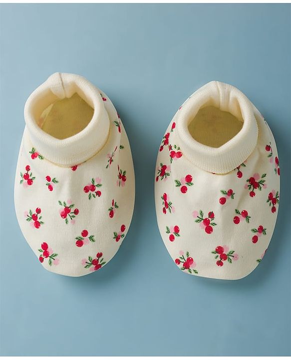 Babyhug 100% Cotton Interlock Knit Mittens & Booties Set With Cherry Print - Light Yellow